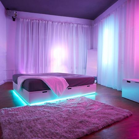 Huge Apartment With Home Cinema And Kitchen In Friedrichshain 柏林 外观 照片